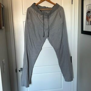 Lululemon grey joggers. Medium